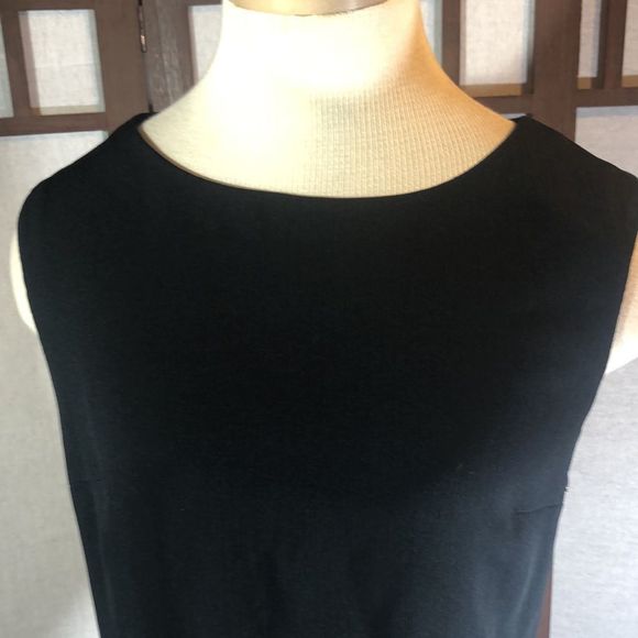 Garfield and Marks black sleeveless top size Sm textured knit side zipper - Picture 2 of 8